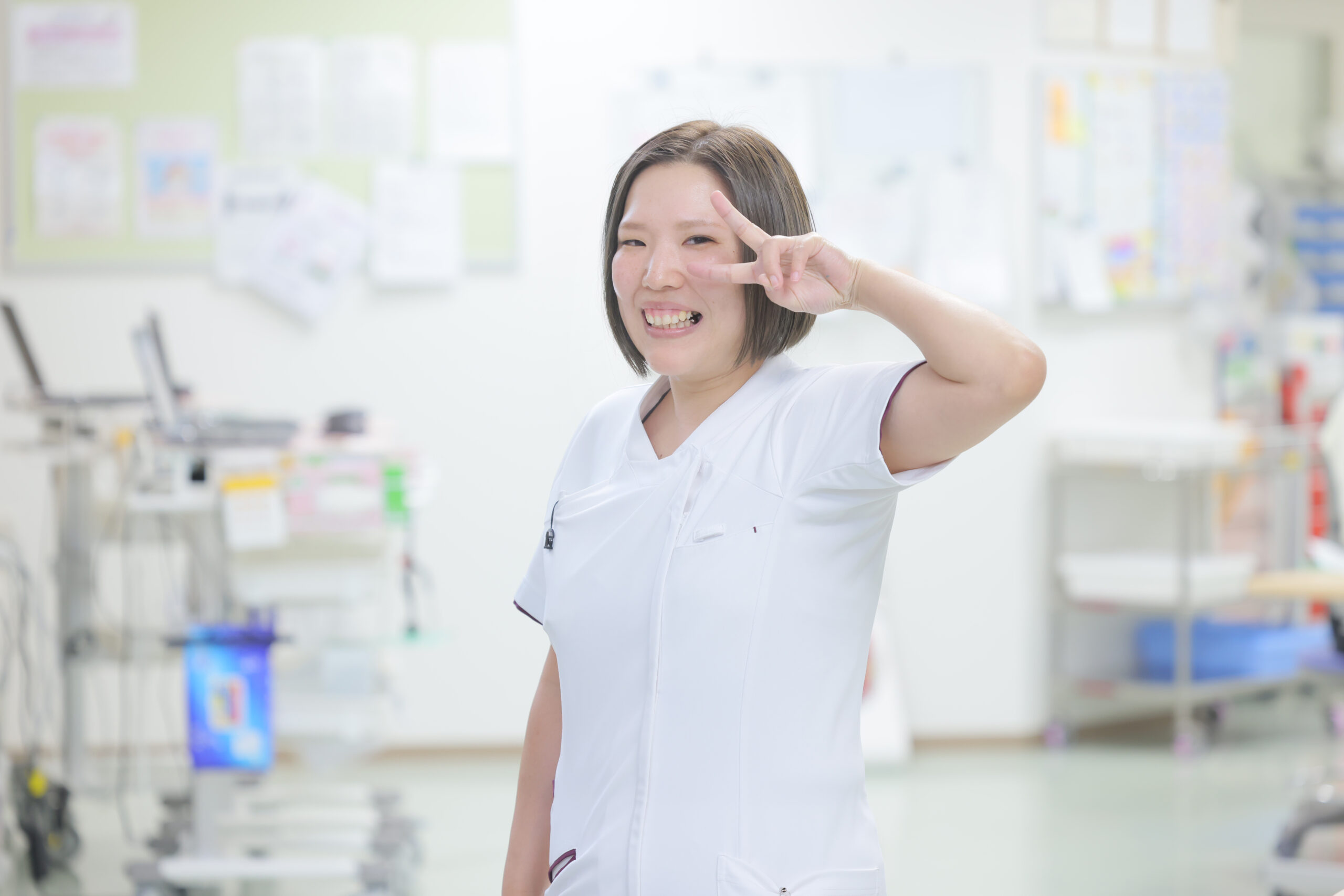 大阪府八尾市にある二次救急指定病院・医療法人徳洲会 八尾徳洲会総合病院の小児科・レディース病棟で働く看護師