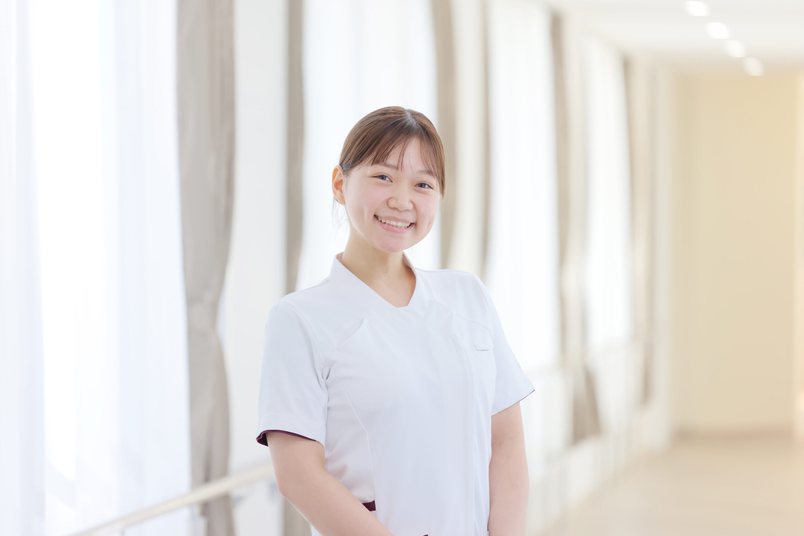 大阪府八尾市にある二次救急指定病院・医療法人徳洲会 八尾徳洲会総合病院の混合内科・腫瘍内科病棟で働く看護師