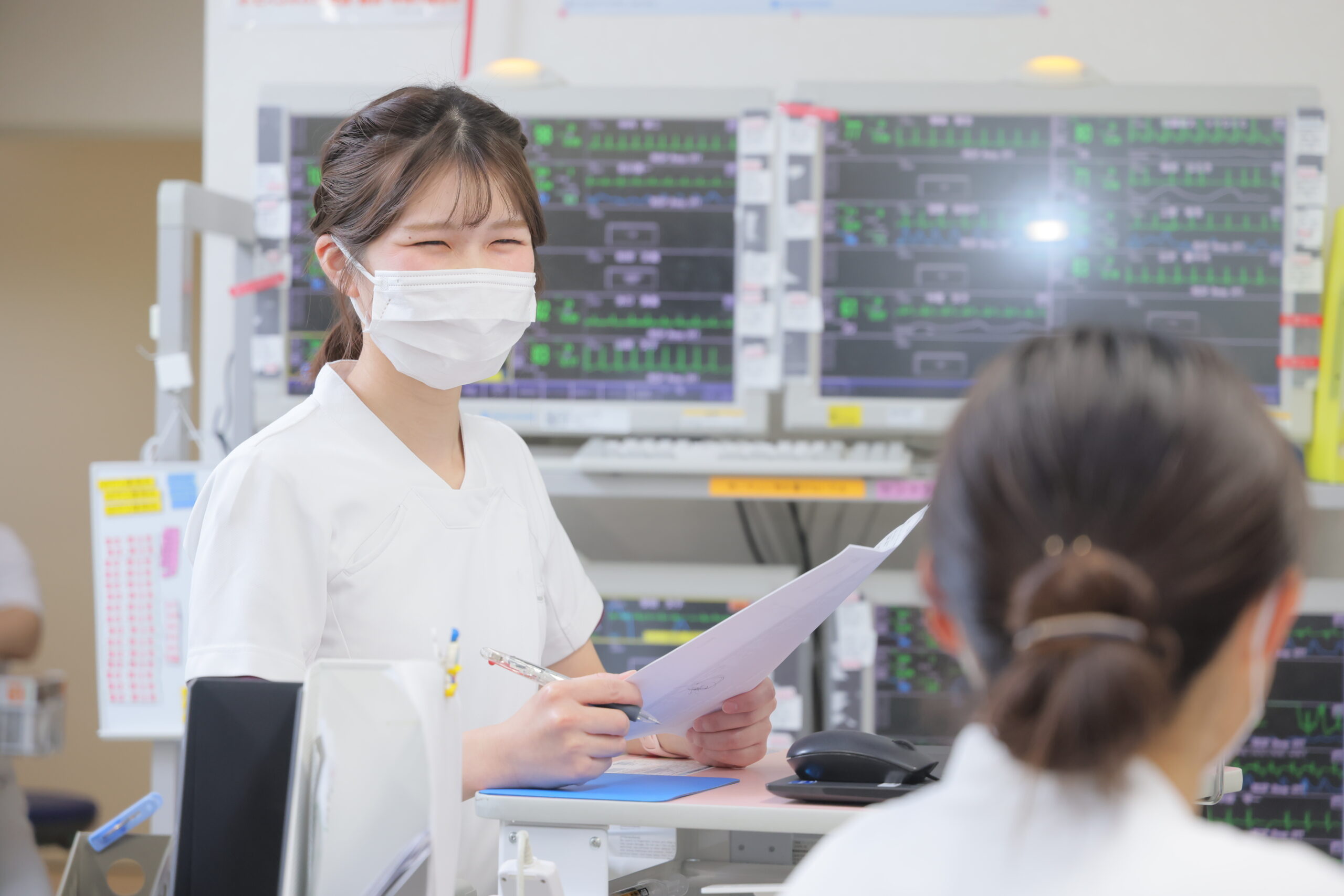 大阪府八尾市にある二次救急指定病院・医療法人徳洲会 八尾徳洲会総合病院の急性期病棟で働く看護師