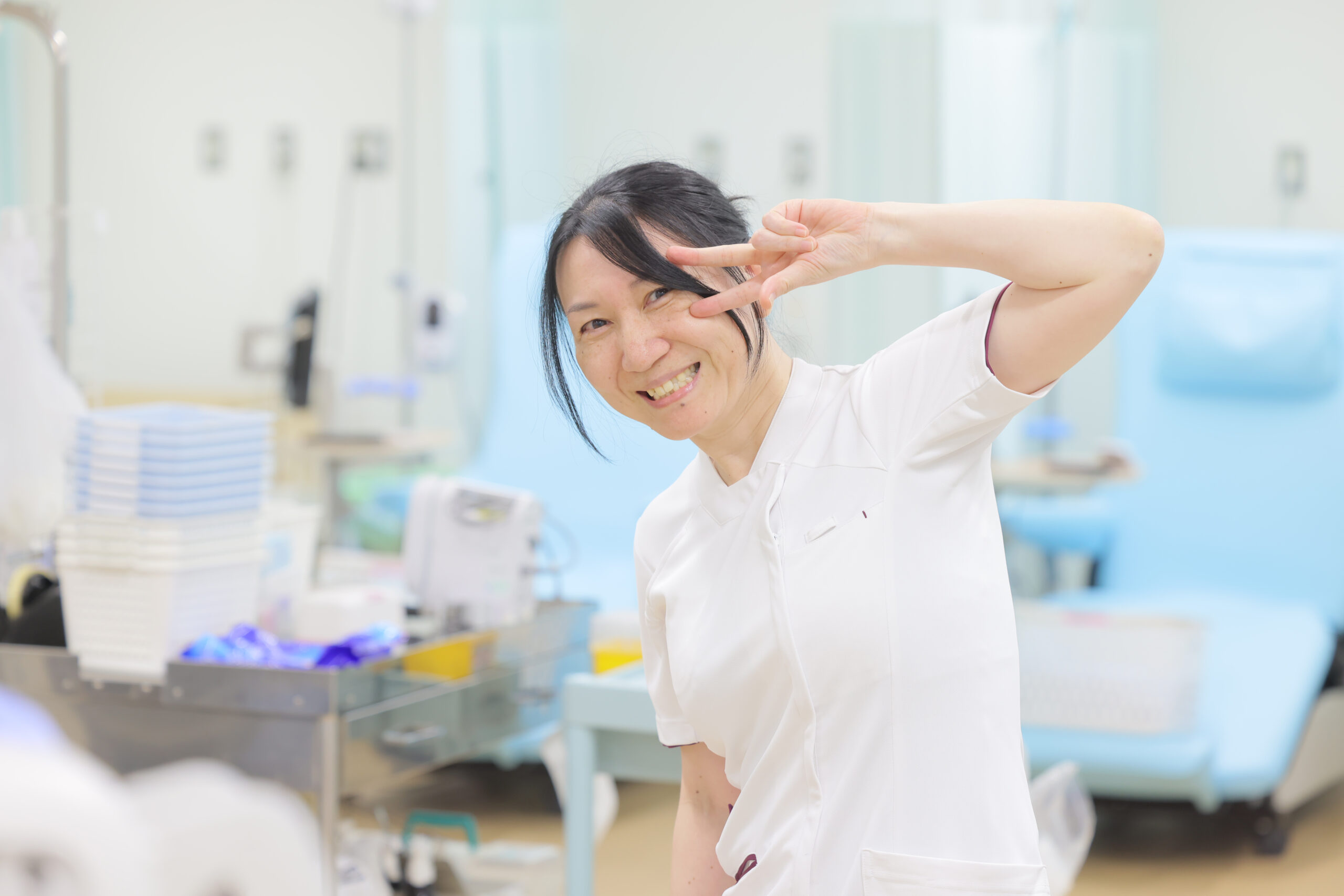 大阪府八尾市にある二次救急指定病院・医療法人徳洲会 八尾徳洲会総合病院の臨床腫瘍センターで働くがん薬物療法認定看護師・診療看護師