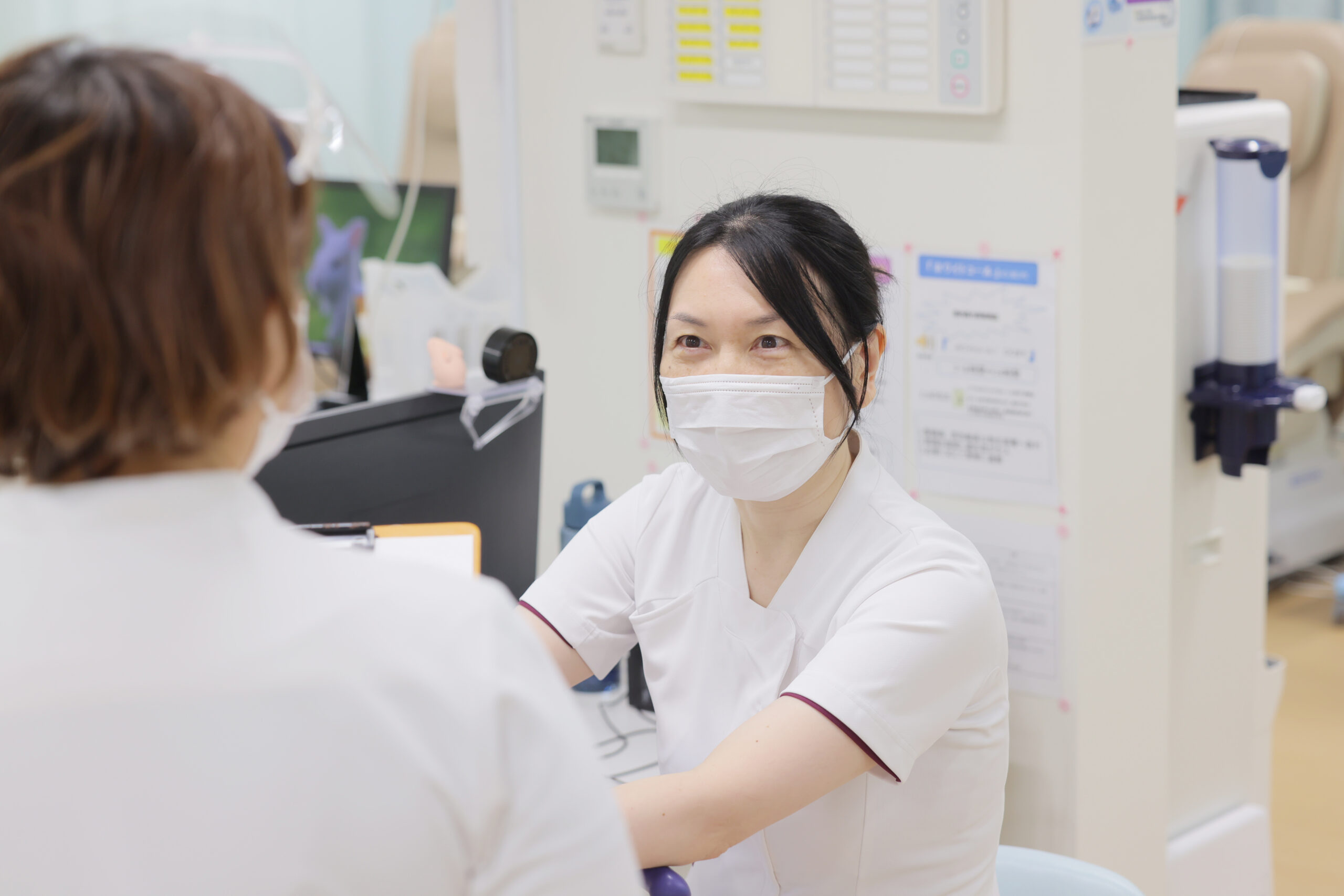 大阪府八尾市にある二次救急指定病院・医療法人徳洲会 八尾徳洲会総合病院の臨床腫瘍センターで働くがん薬物療法認定看護師・診療看護師